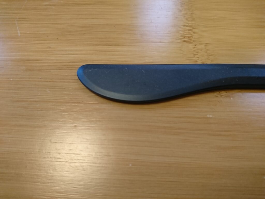 ナイフの平面