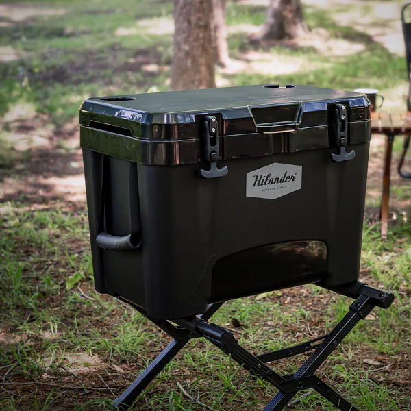 ハイランドクーラーボックス 35L ブラック